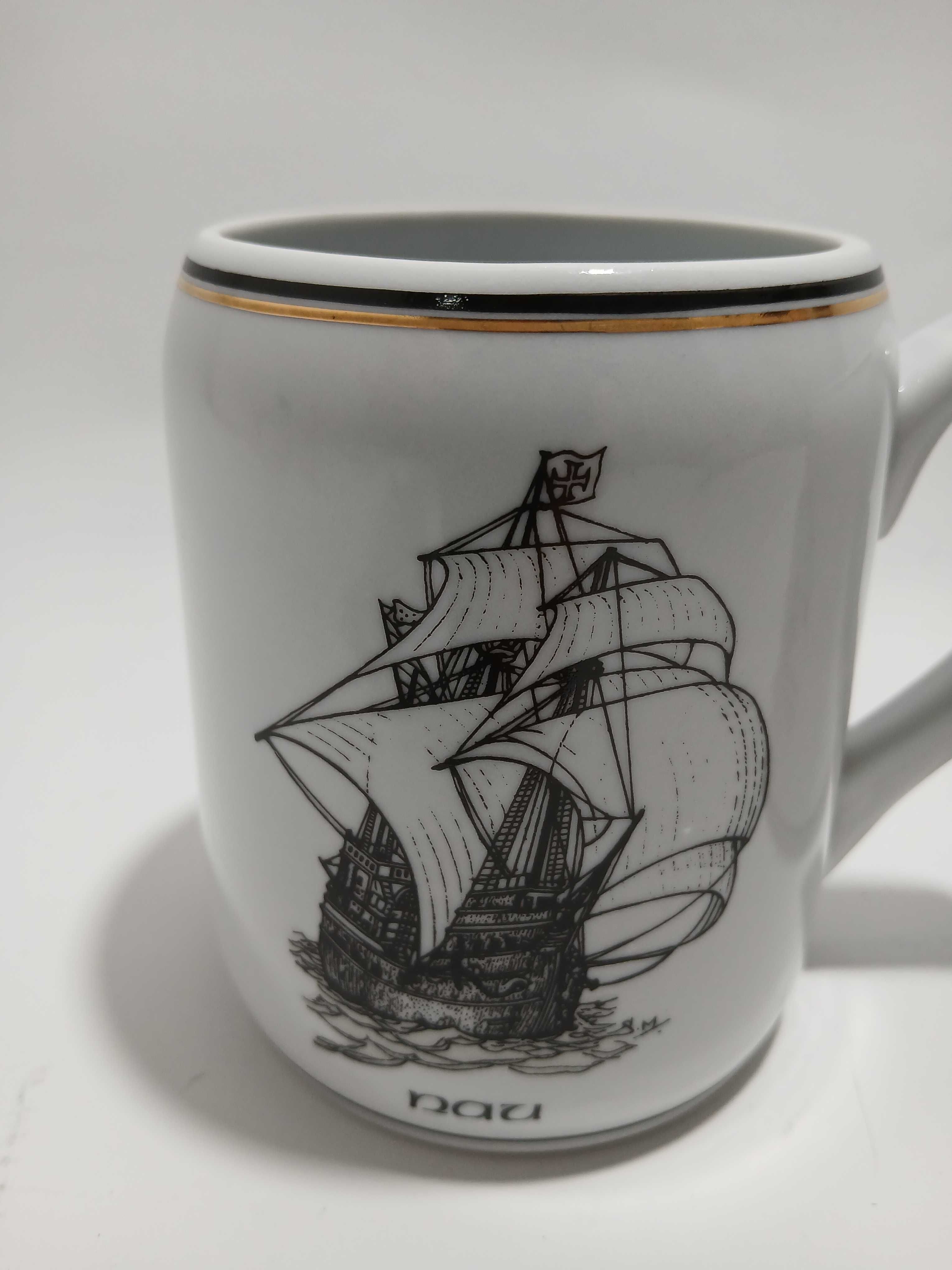 Canecas - Museu de Marinha - Portugal - Barcos: Nau | Barca