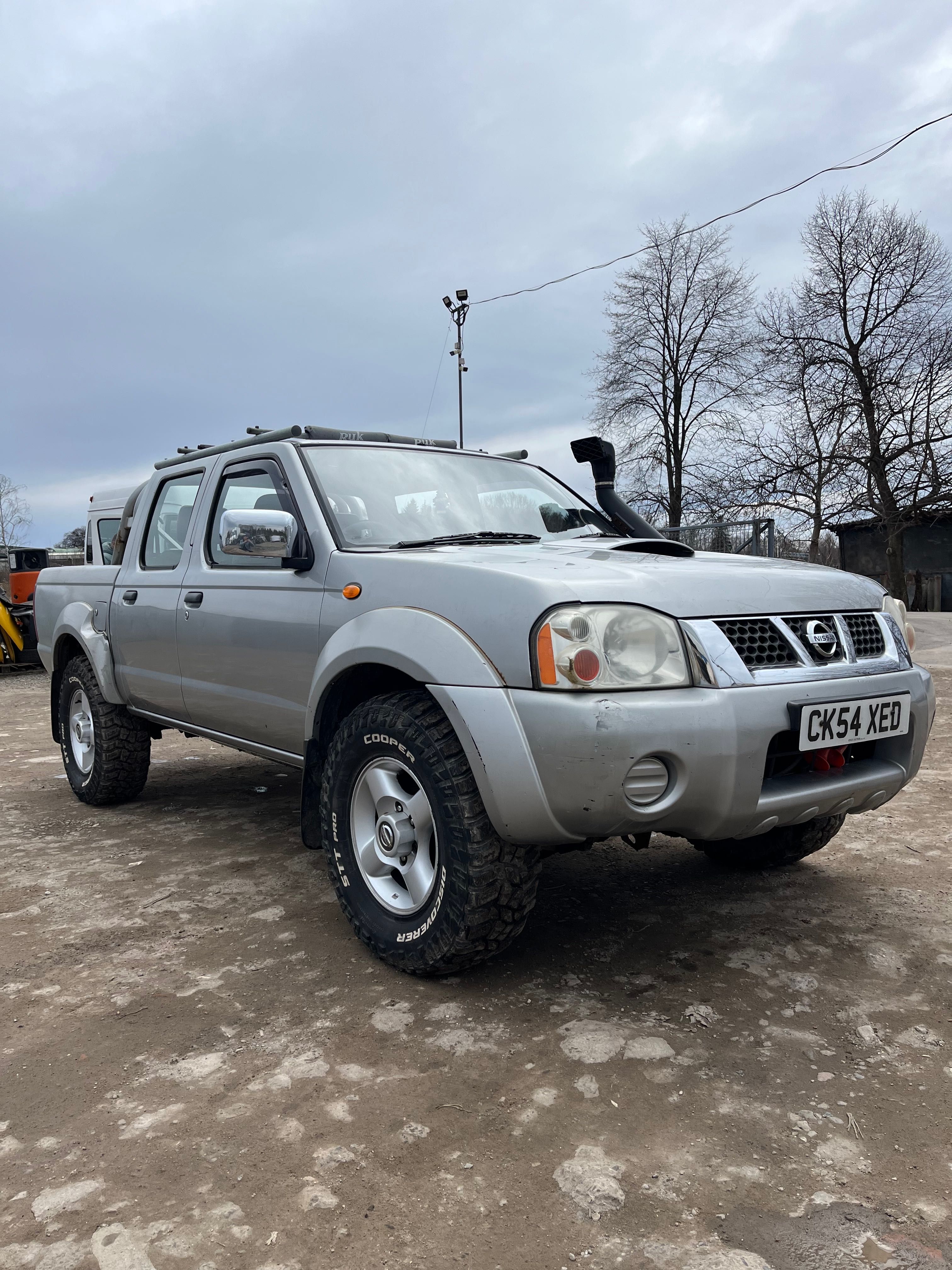 Nissan Navara 2.5td