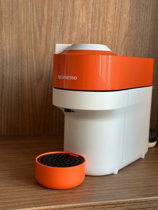 Ekspres do kawy Nespresso Essenza Mini – sprawny, 300 zł