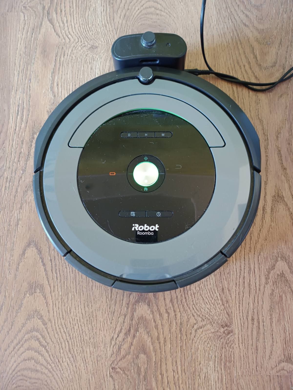 Продам пылесос iRobot Roomba 681