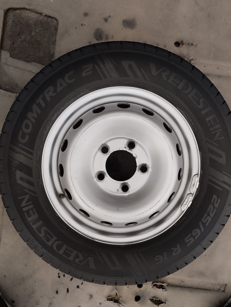 Продам шини з дисками 225/65R16C