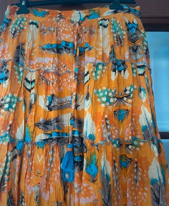 Sia comprida amarela torrada