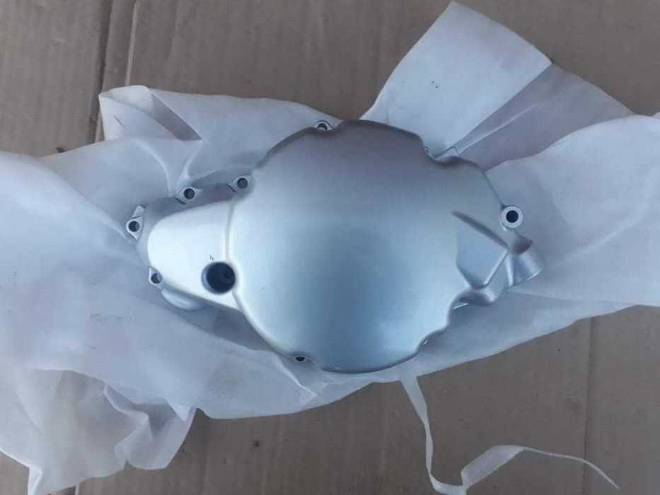 Yamaha MT 01 pokrywa dekiel osłona alternator nowa