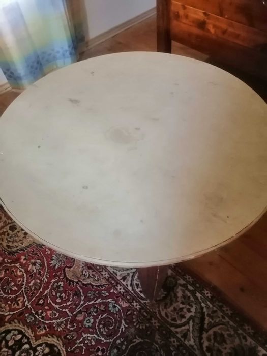 Продам стіл круглий