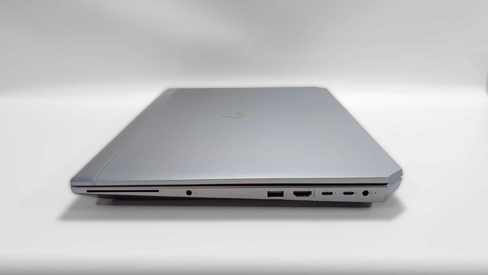 *️⃣HP ZBook 15 G5 i7/6xC/4.3GHz/FHD_IPS/32G_RAM/512G_SSD/P1000 4GB/TBD
