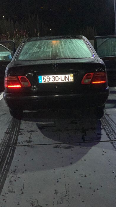 Mercedes e220 a gasoleo