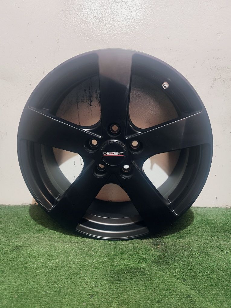 Felgi aluminiowe Dezent 17" 7J Et 40 5x114.3 hiundai Kia Mazda Renault