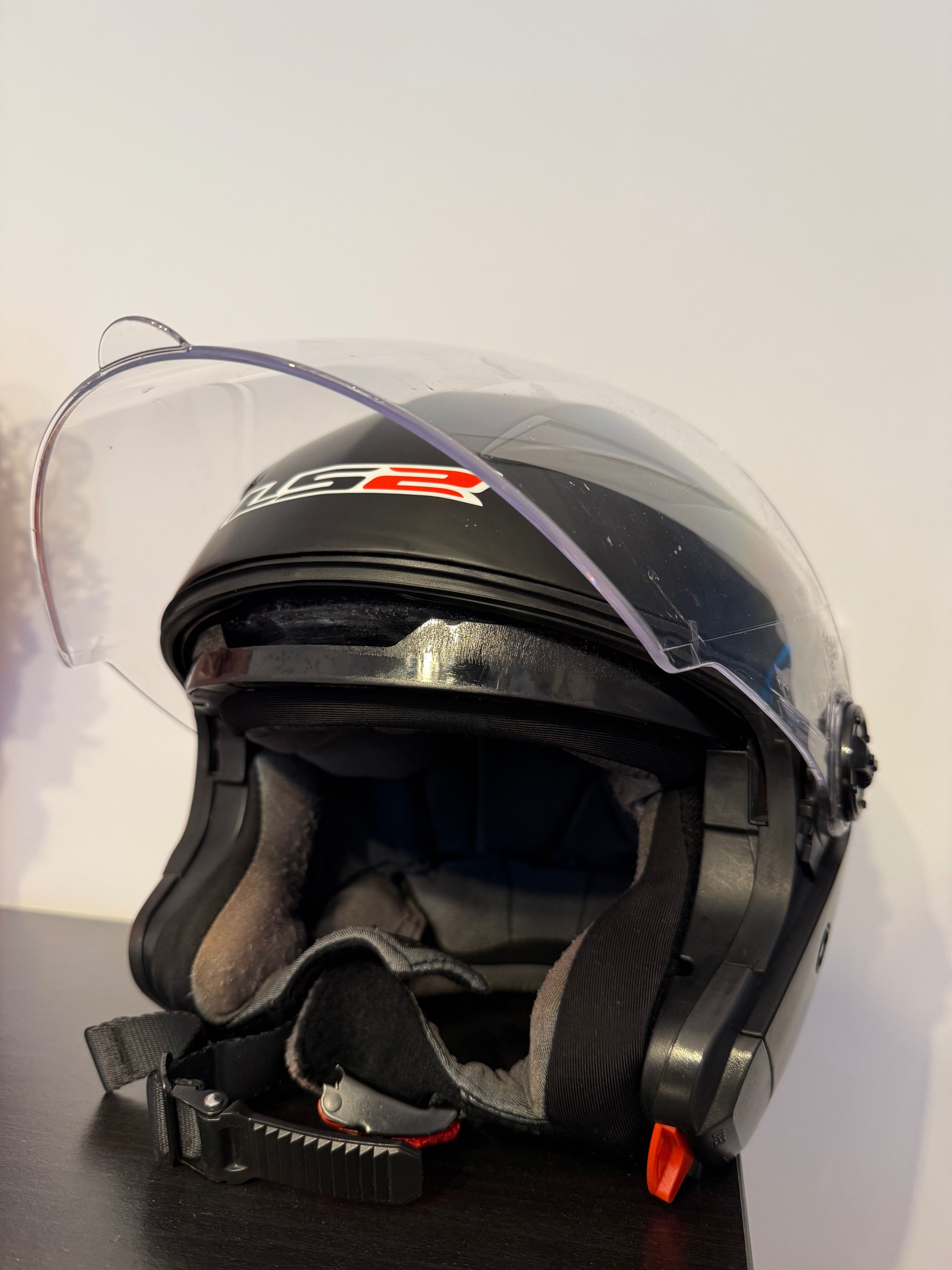 Kask motocyklowy LS2