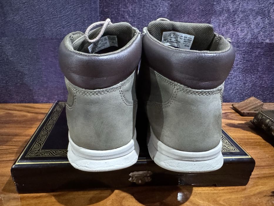 Timberland Graydon Chukka – Homem – Tamanho 42