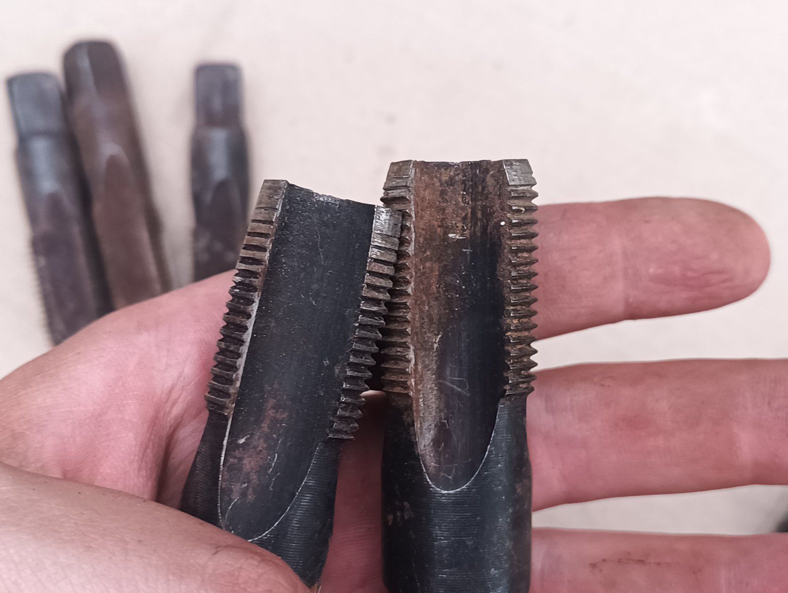 Метчик трубный СССР заводские 3/8" 1/2" 3/4" 1"