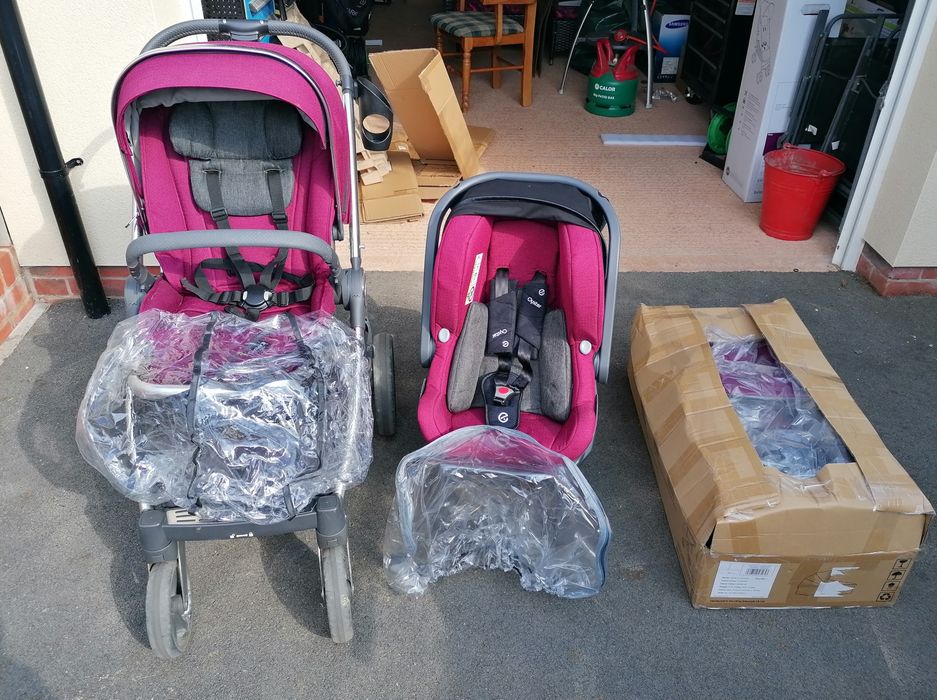 Wózek dziecięcy 3w1 plus Isofix