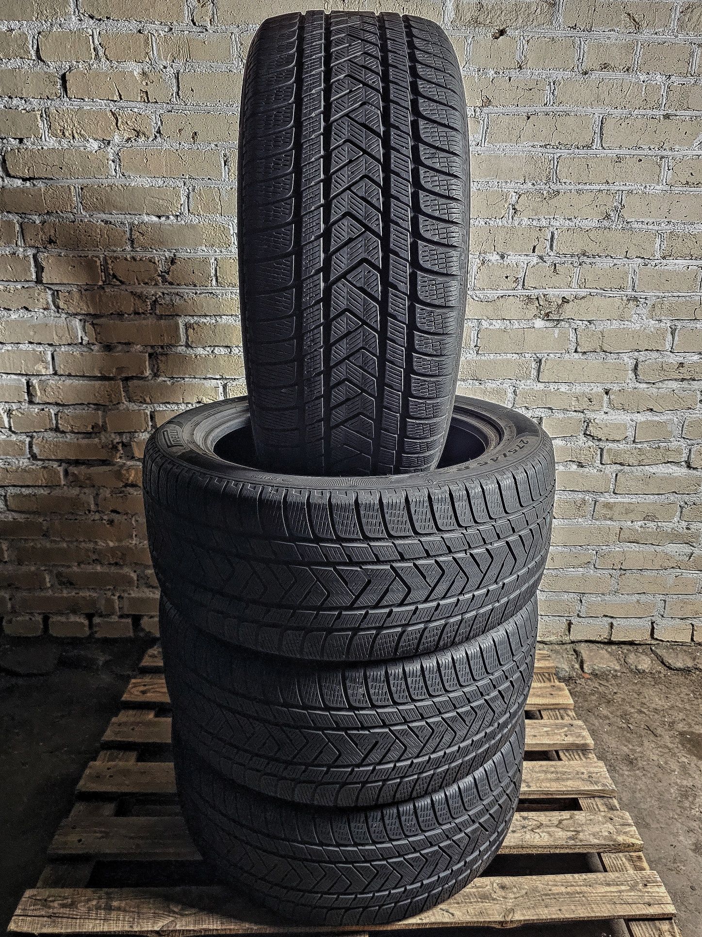 Зимові 275/45r20 Pirelli | 2022 | 5.5mm | Преміум шини | Ідеальні