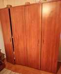Roupeiro com 4 portas