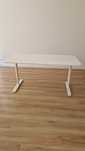 Secretária Ikea BEKANT – 160x80cm, Branco, Altura Regulável