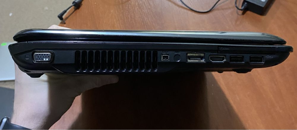 ноутбук Asus M60J 16"/4GB RAM/500GB HDD/i7qm/nvidia 1Gb! N870
