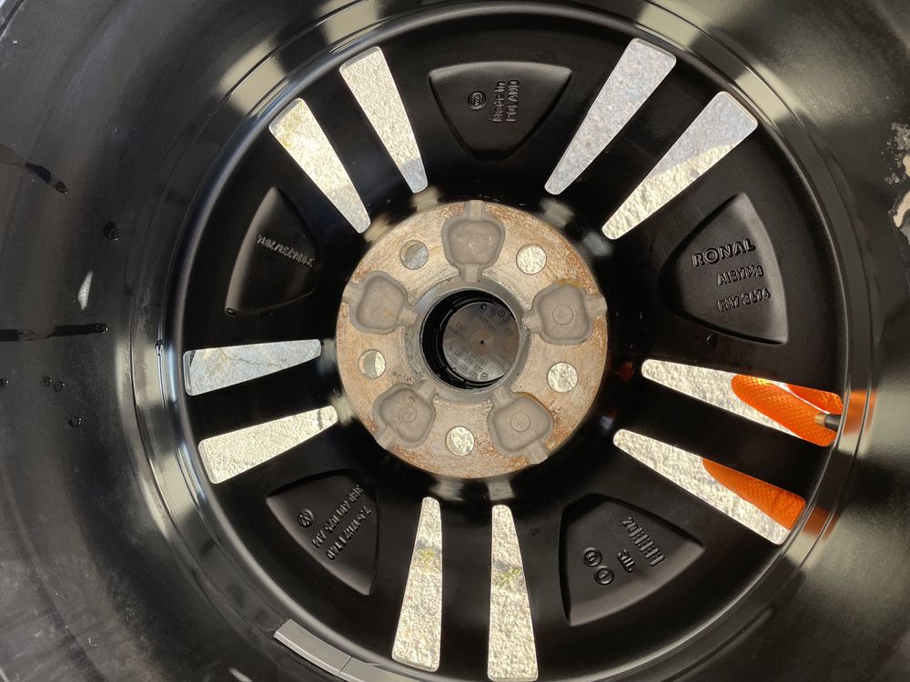 4x felgi aluminiowe 5x112 r17 et40 7J Alufelgi Oryginał VW 17” czarne