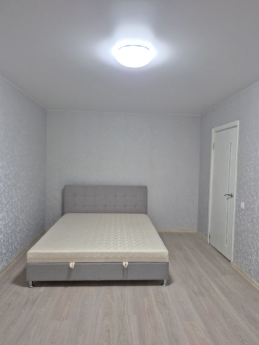 Продам однокімнатну квартиру район Л.Лук'яненка