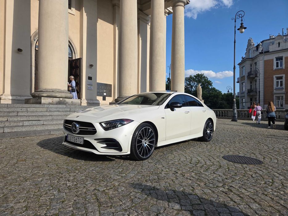 Mercedes CLS 53 AMG Auto do Ślubu Poczuj Magię Wyjątkowych
Chwil!