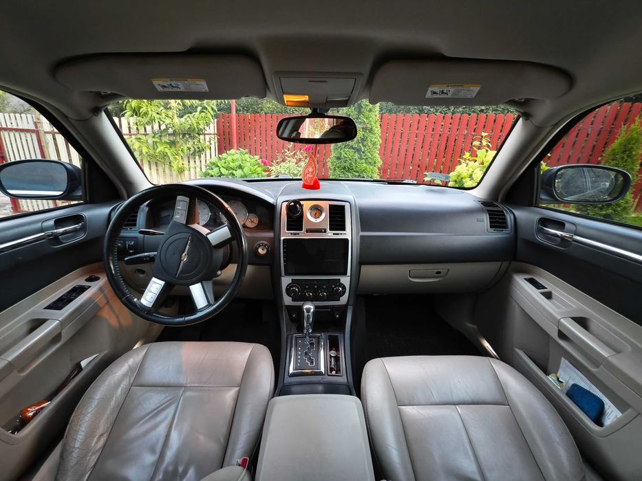 Chrysler 300 C 3.5 v6 benz + gaz Automat
