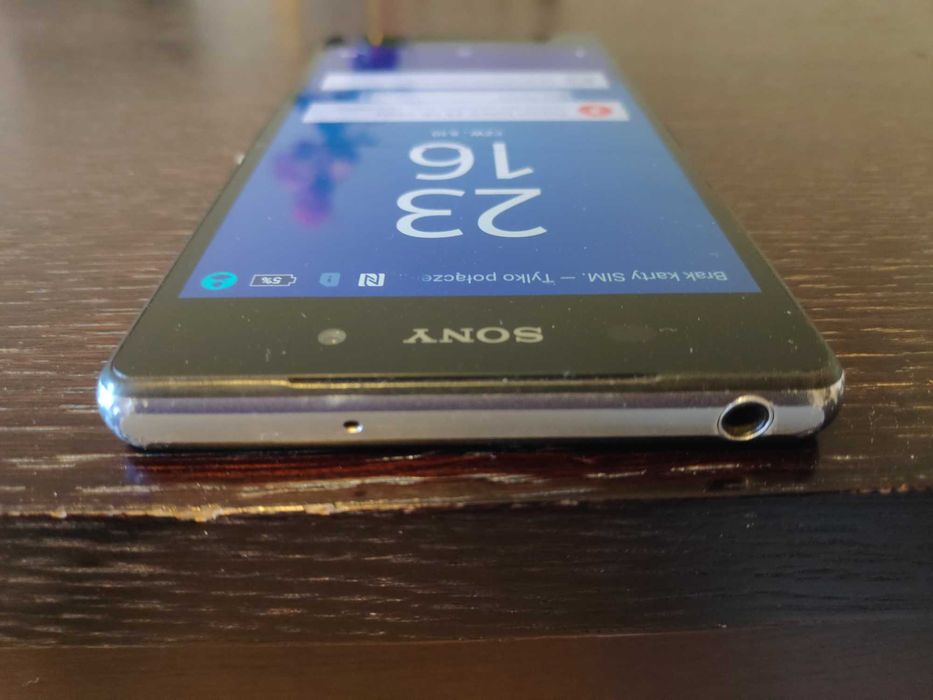 Sony Xperia Z1 - czarny