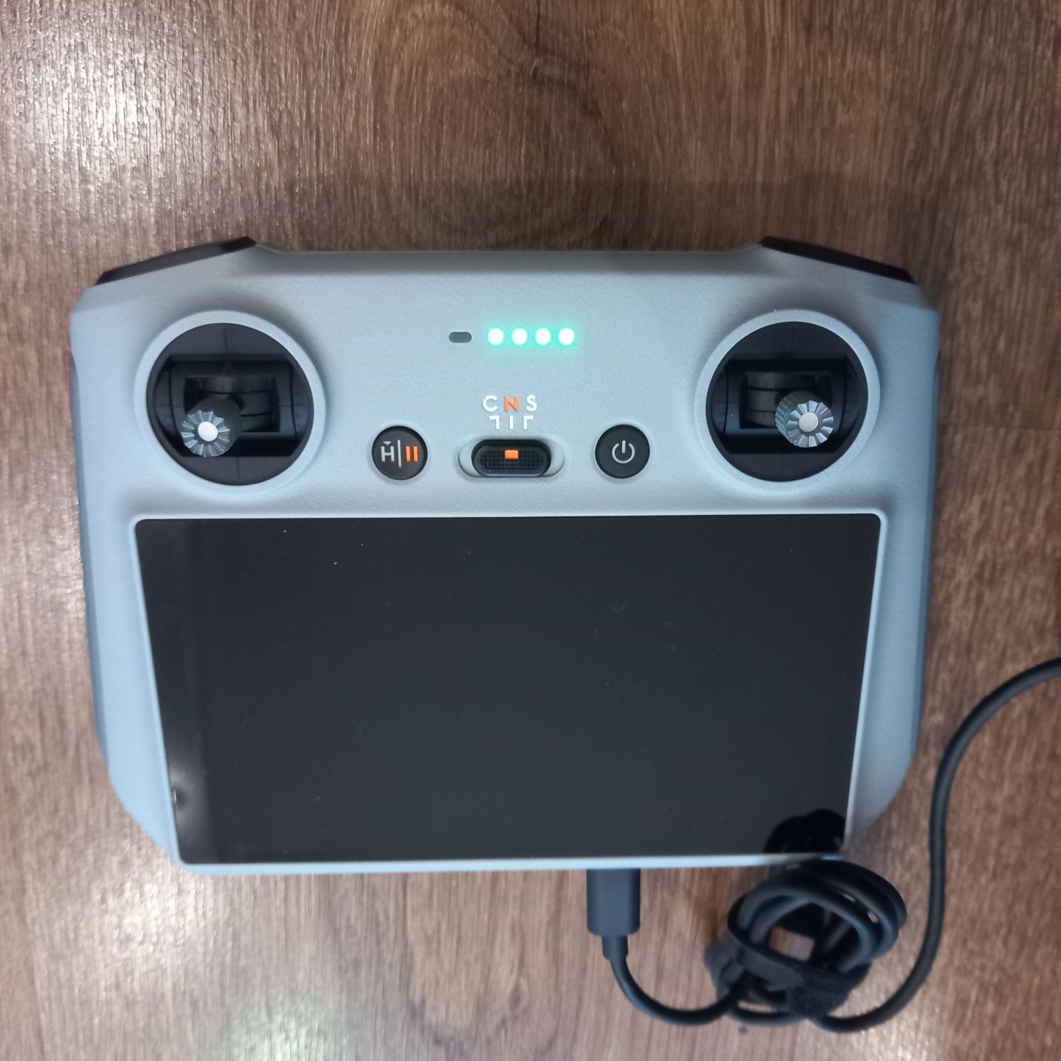 Пульт DJ1 RC RM330 комплектний, з блоком живлення, новий.