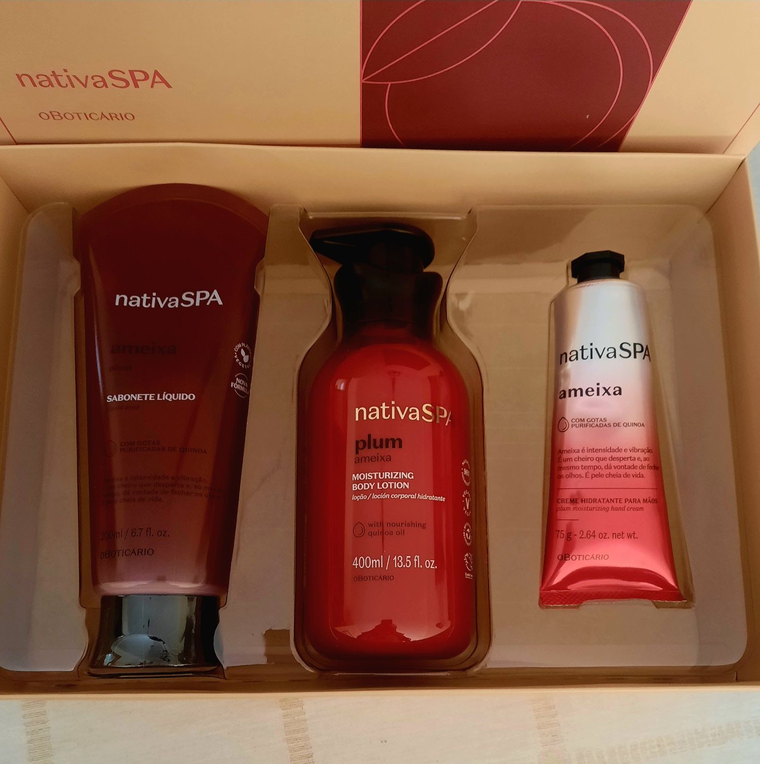 Kit Coffret Boticário, com 3 produtos