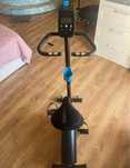 Vendo Bicicleta Estática EB140 Domyos + trampolim TRAMPO500 Domyos