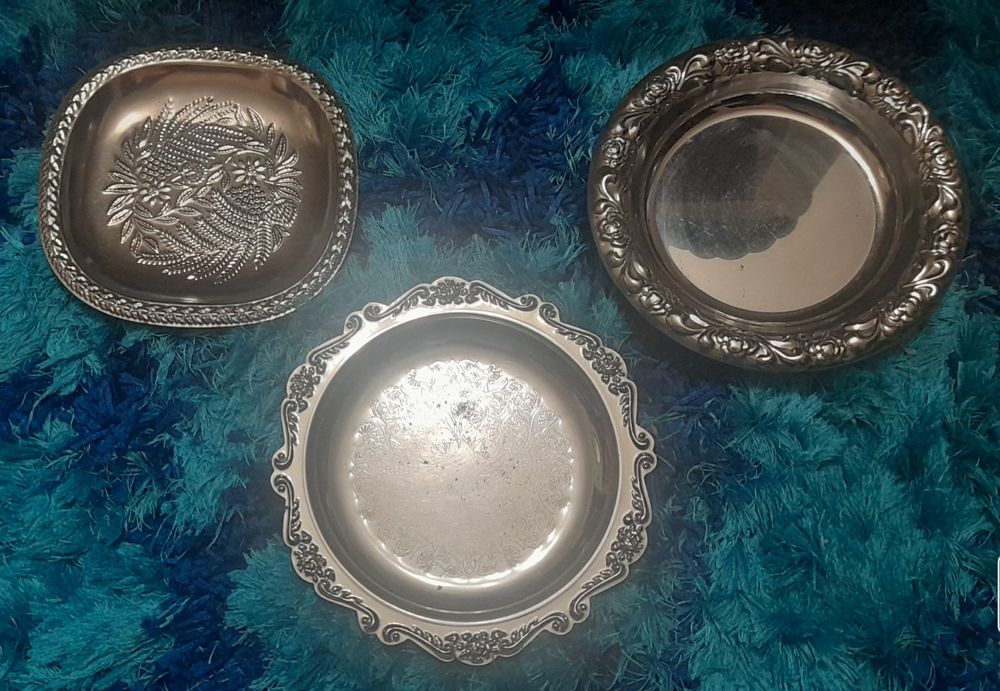 Pratos, base copos e porta guardanapos em casquinha