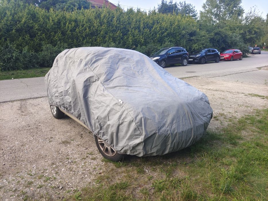 Pokrowiec na samochód
