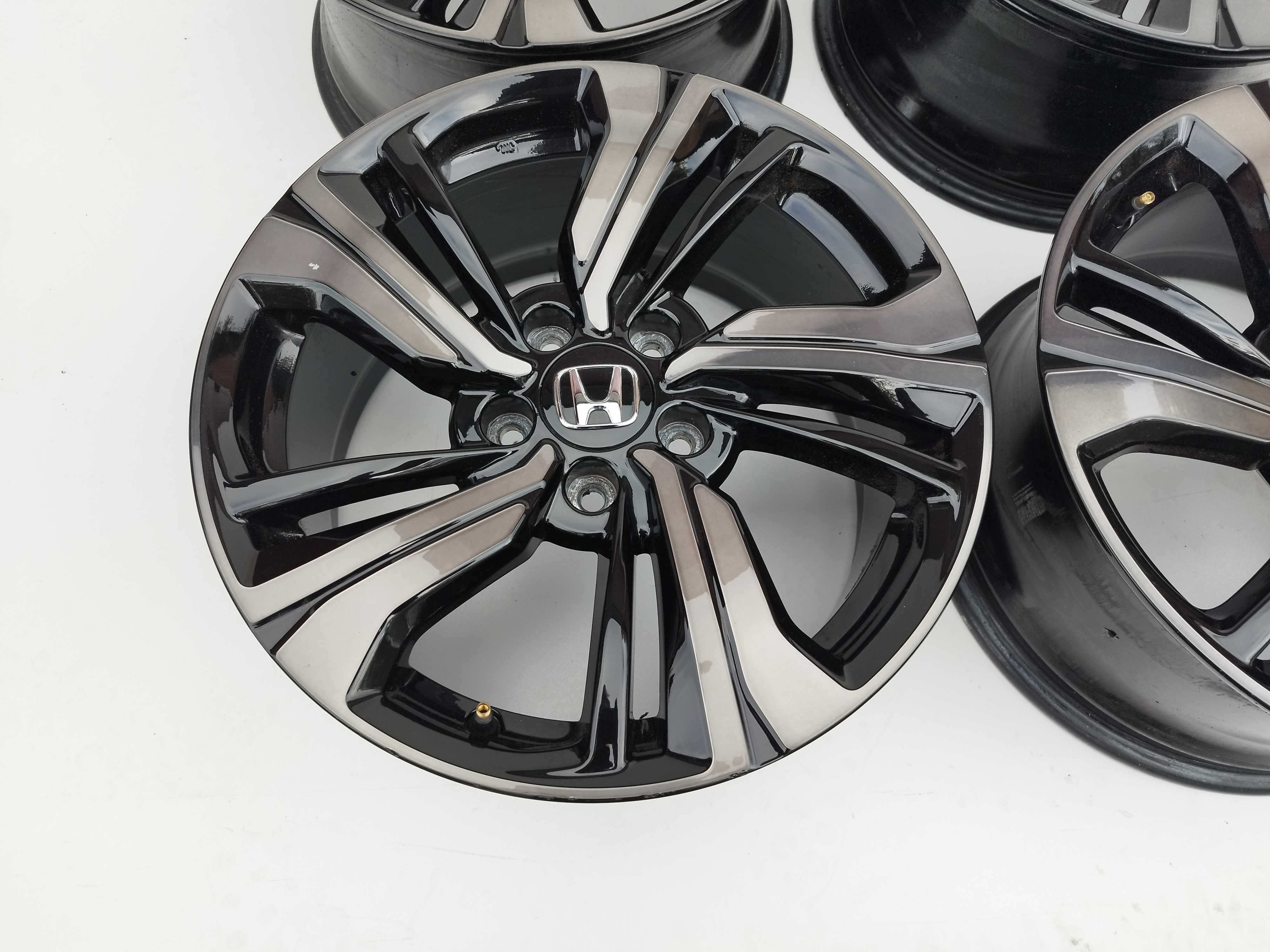 Piękny komplet 17x8J oryginał 5x114,3 oryginał HONDA Civic, Accord