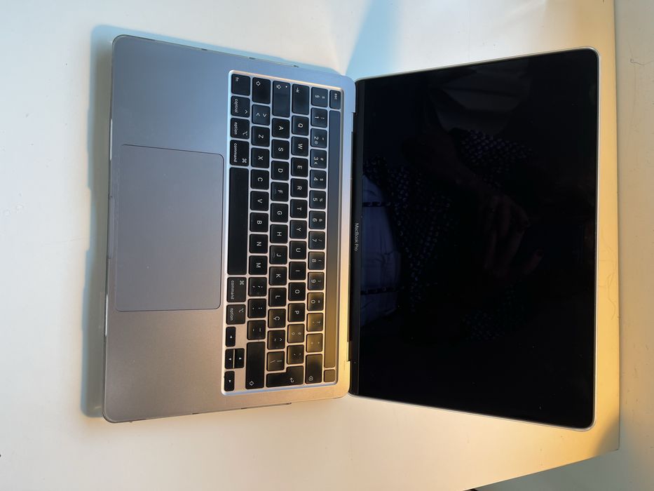 MacBook Pro 13 Retina 8GB Disco 512GB