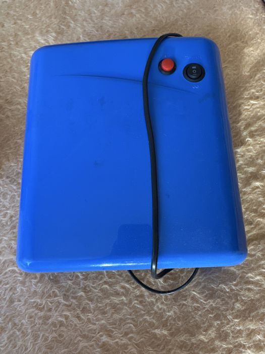 Лампа для манікюру