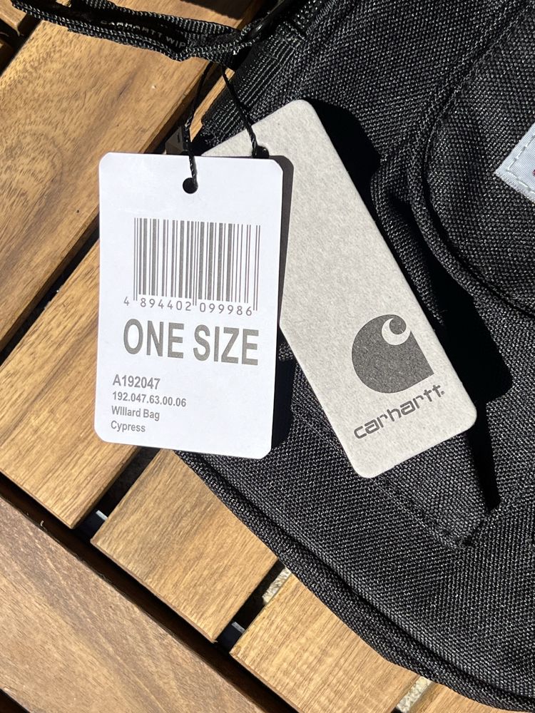 Bolsa Carhartt Nova