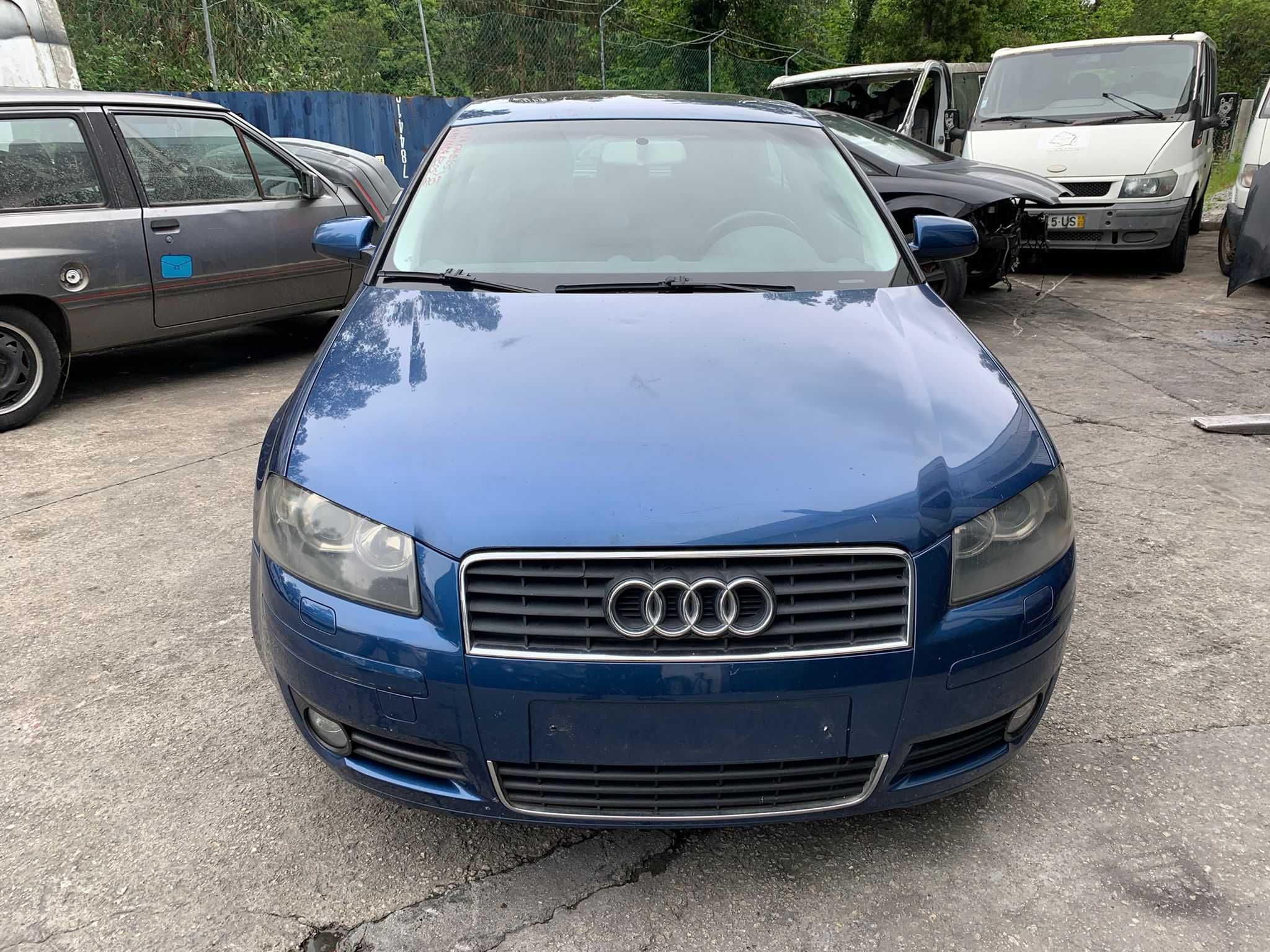 PARA PEÇAS AUDI A3 8P DE 2003