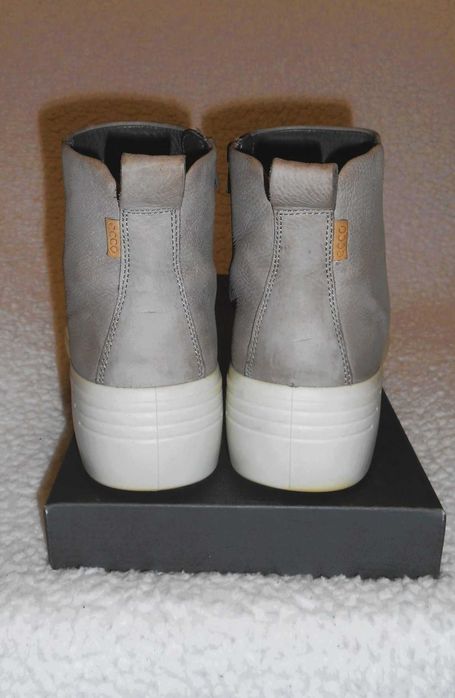 Ессо, р.40 (ст.26 см) Челси ботинки деми кожа