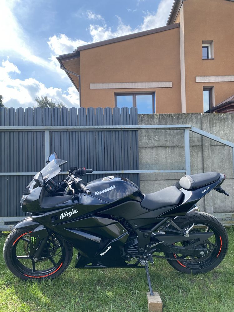 Kawasaki ninja 250r A2