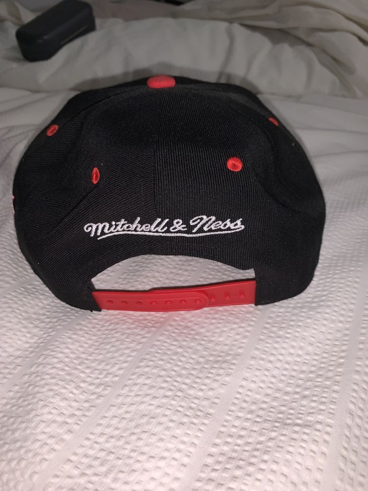 Boné Mitchel & Ness