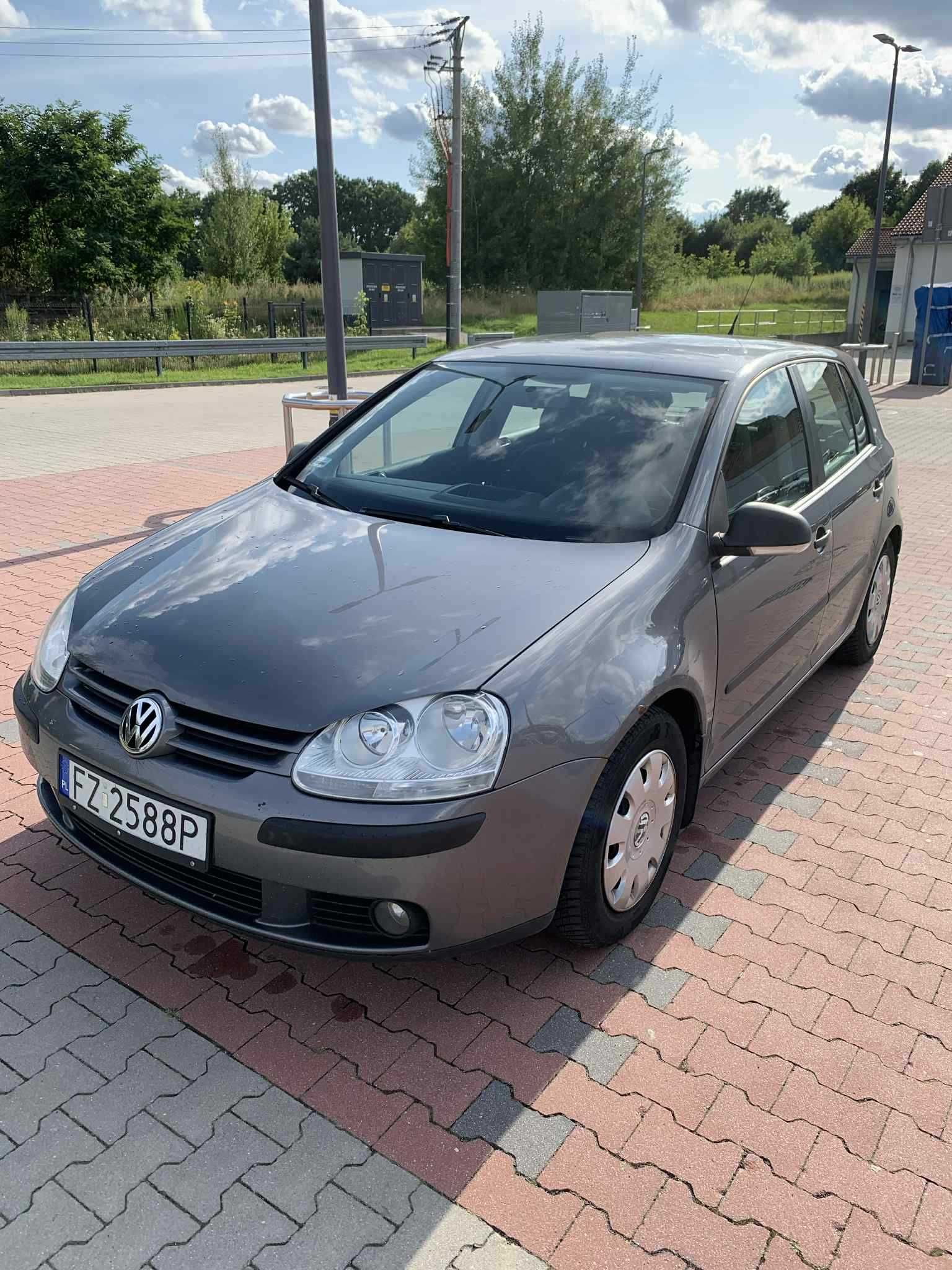 Volkswagen VW Golf 5 1.6 FSI 2006r 115km 6-biegowy