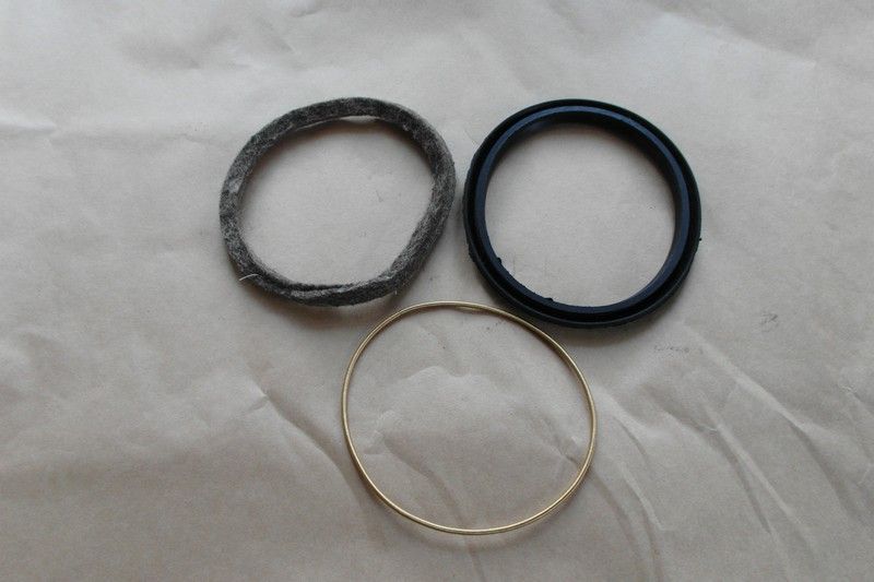 UAZ Zestaw Kpl Uszczelnień Zwrotnicy UAZ 469, 452