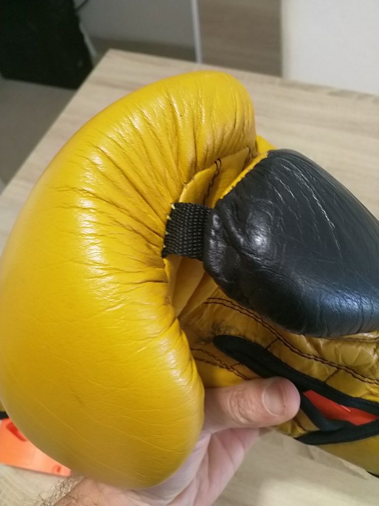 Luvas de boxe Charlie