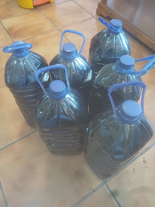 Adubo/Biofertilizante (chorume de minhocário)