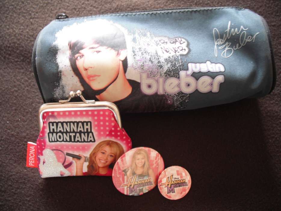 Conjunto Estojo Bieber e carteira Hanna Montana