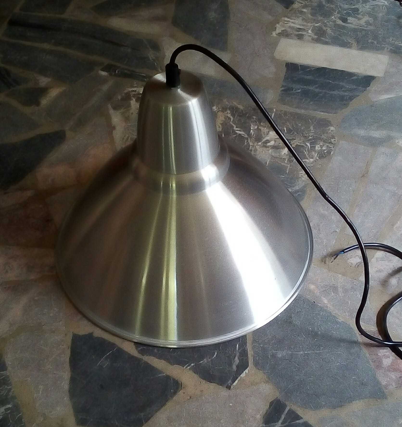 Metalowa lampa kuchenna Ikea wisząca podsufitowa