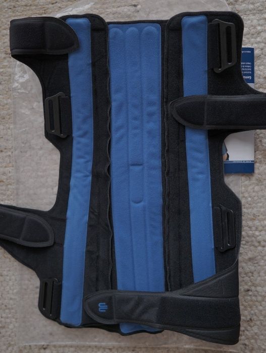 Bauerfeind Genulock stabilizator orteza stabilizująca stawu kolanowego