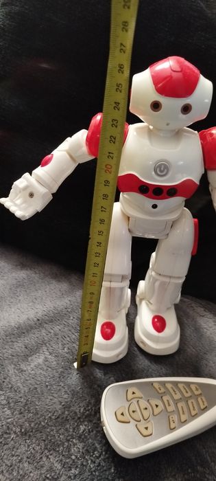 Brinquedo robot   criança