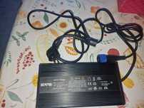 Carregador novo para moto elétrica que tenha a mesma entrada