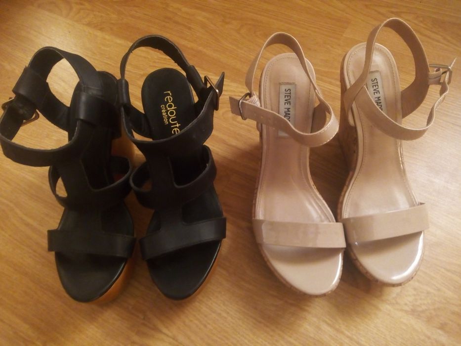 Босоніжки на високій платформі