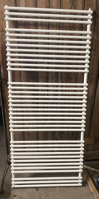 Grzejnik scienny 178x70