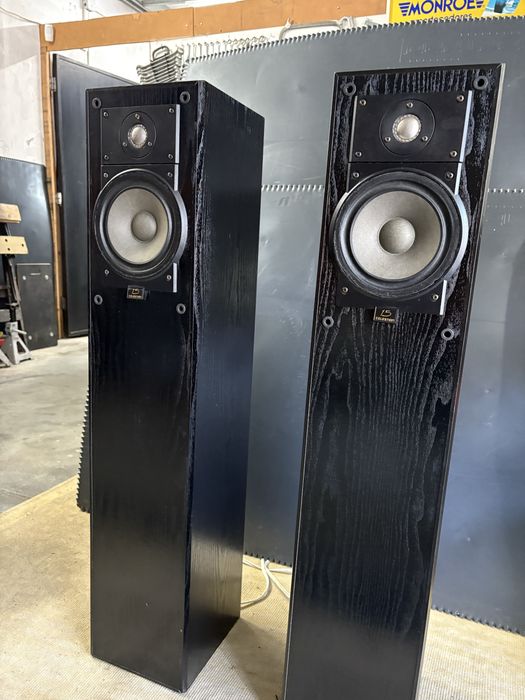 Colunas Celestion 15