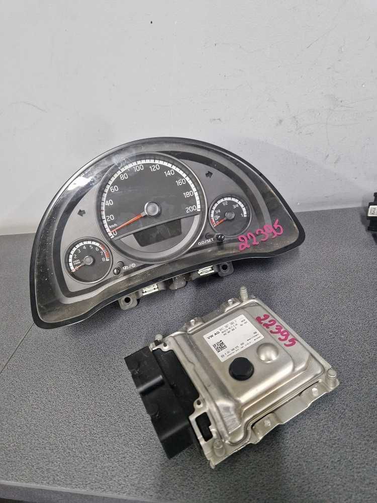 Volkswagen UP 1.0 MPI Zestaw Odpalania Licznik Komputer Stacyjka Moduł